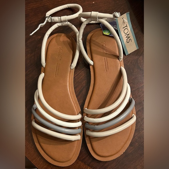 Toms Willa Willa Multi Leather Sandal NWT - Picture 1 of 6